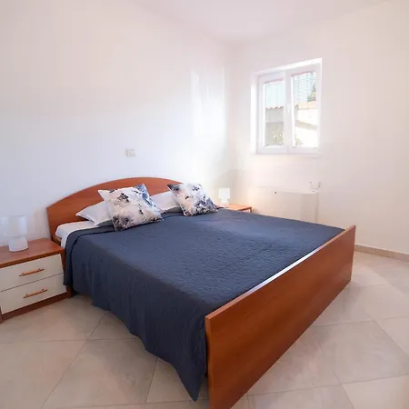 Appartement Velebit Primošten
